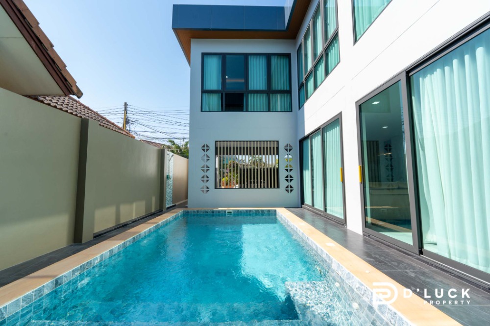 For SalePattaya, Bangsaen, Chonburi : Pool villas in pattaya Modern style 3 bedroom  ready to move in.