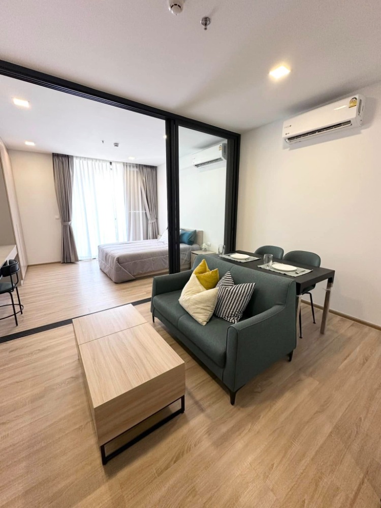 ให้เช่าคอนโดราชเทวี พญาไท : ⭐️ XT Phayathai ⭐️ 1 BED 1 BATH ขนาด 42.02 ตรม. ไม่บล๊อควิว มีเฟอร์นิเจอร์และเครื่องใช้ไฟฟ้าครบ