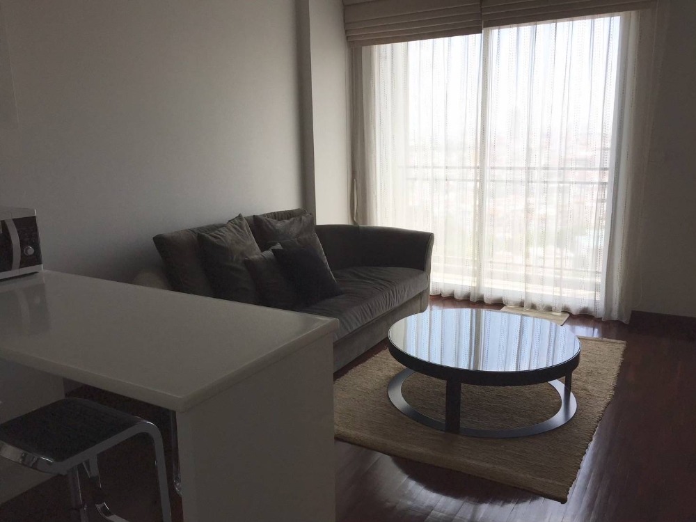 ขายคอนโดวงเวียนใหญ่ เจริญนคร : Hive Sathorn / 1 Bedroom (FOR SALE), ไฮฟ์ สาทร / 1 ห้องนอน (ขาย) DO537