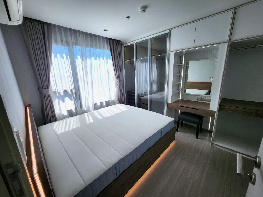 For RentCondoLadprao, Central Ladprao : Condo life ladprao 2bed, Building A, North side, corner room, King bed, ready to build-in (accept agent)