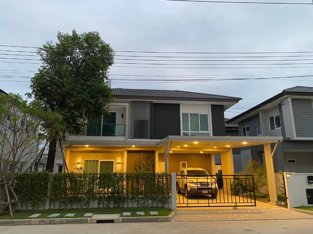 For SaleHousePathum Thani,Rangsit, Thammasat : For sale: 2-storey detached house, Centro Phahol-Vibhavadi 2, connecting Vibhavadi-Rangsit Road and Don Mueang, 249 houses