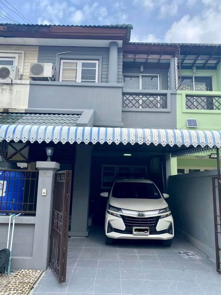 For SaleTownhouseKaset Nawamin,Ladplakao : 2-story townhome for sale, Kanchanaphet Village 3