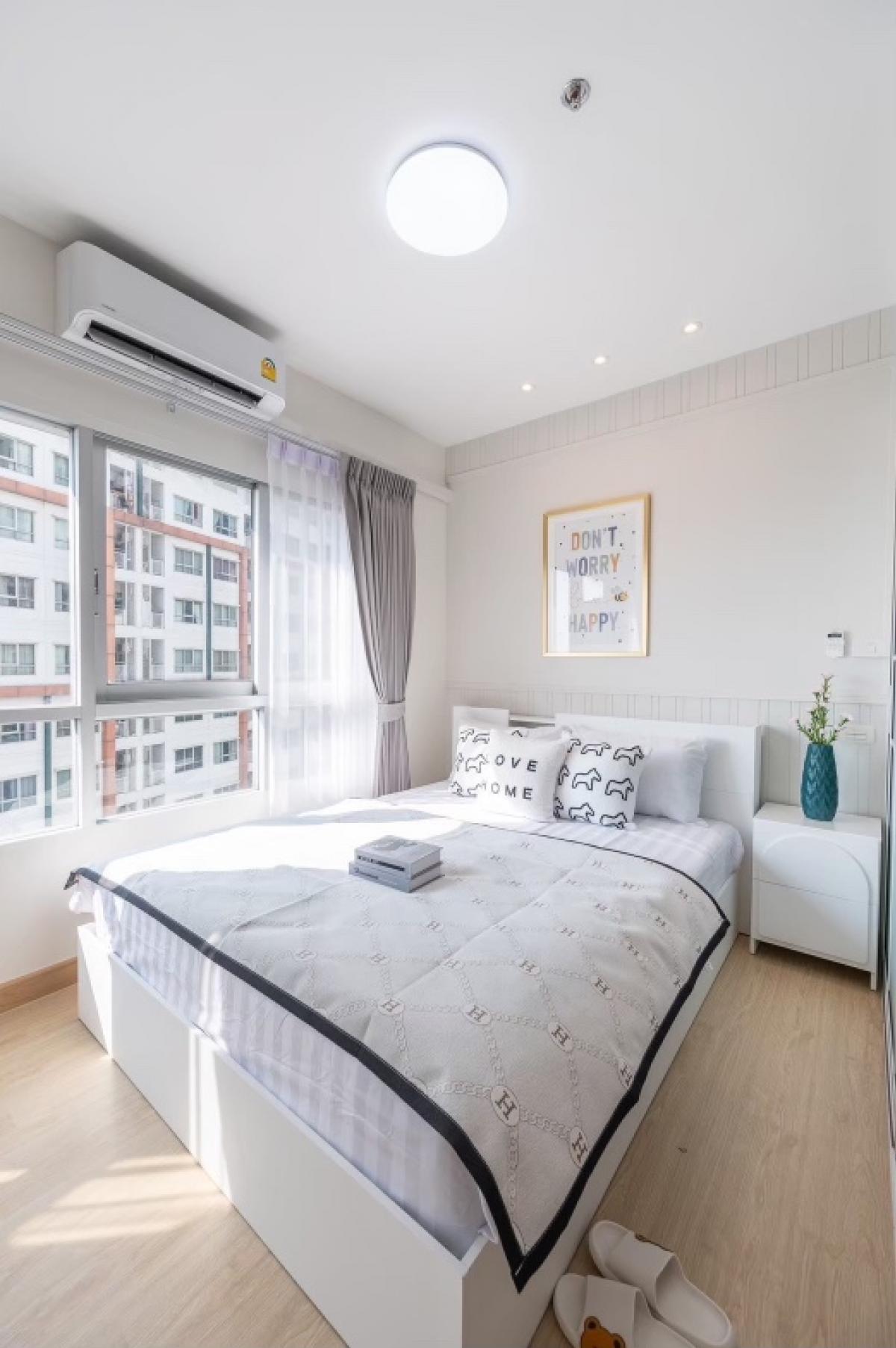 For RentCondoRathburana, Suksawat : ✅Accepting agencies, can do marketing right away✅11,000 baht condo by the Chao Phraya River, in the heart of Rama 3✓ Low installments starting at 8,xxx baht/month, salary 17k, can borrow✓ 1 bedroom, 1 living room, 29 sq.m.✓ Kitchen clearly separated✓ No d