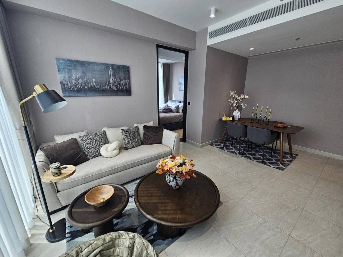 ให้เช่าคอนโดสาทร นราธิวาส : Pet Friendly 2 beds Tait Sathorn 12 for rent