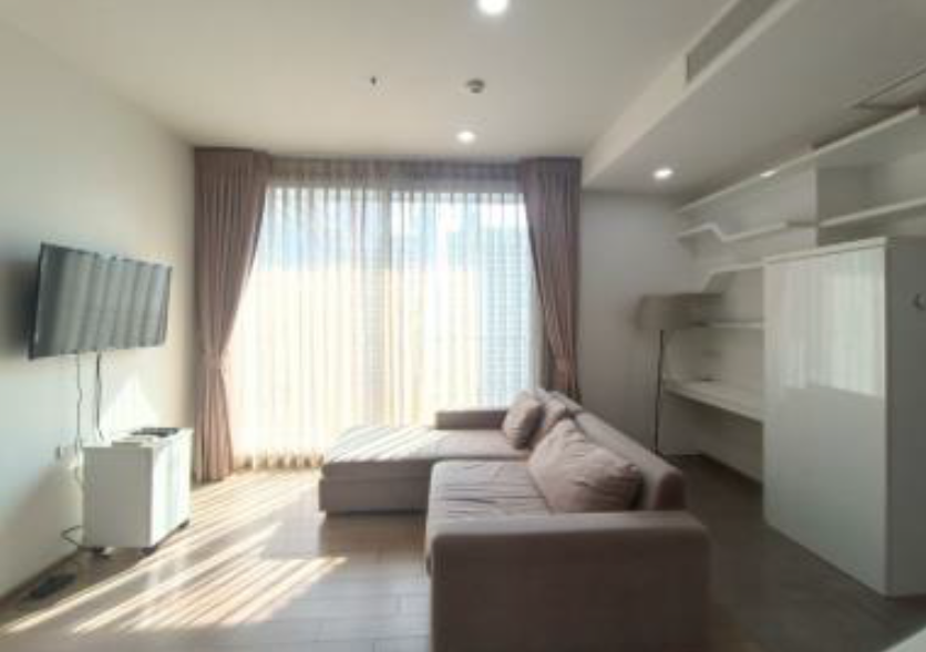 For RentCondoRatchathewi,Phayathai : Urgent rent! 🔥Pyne By Sansiri🔥 Condo next to the BTS, 0 meters, beautiful room, good condition, high floor, the owner is very kind. This room, the price is negotiable, dont miss it!