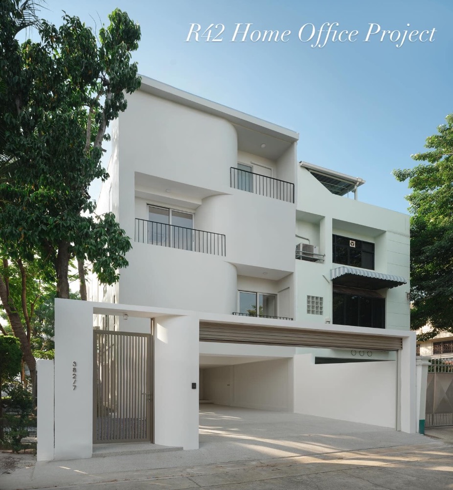 For SaleHome OfficeKasetsart, Ratchayothin : [Urgent sale 🔥] 4-storey luxury home office @ Ratchadaphisek 42 **Near BTS Ratchayothin, good location, special price, ready to move in