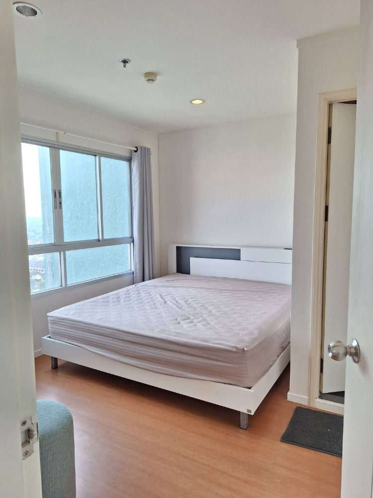 For RentCondoRattanathibet, Sanambinna : Condo for rent: Lumpini Park, Rattanathibet - Ngamwongwan, 30 meters from the BTS, on the main road, size 36.96 sq m.