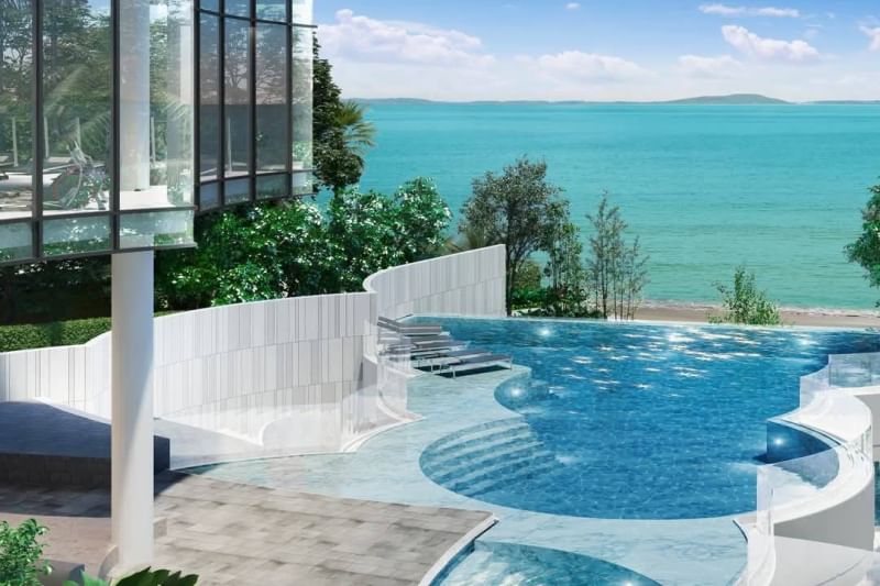 For SaleCondoPattaya, Bangsaen, Chonburi : ✨Direct from the owner Luxury beach front Arom Wongamat Sea view and pool view Foreigner quota Private elevator On 6floor Na Klue Pattaya✨