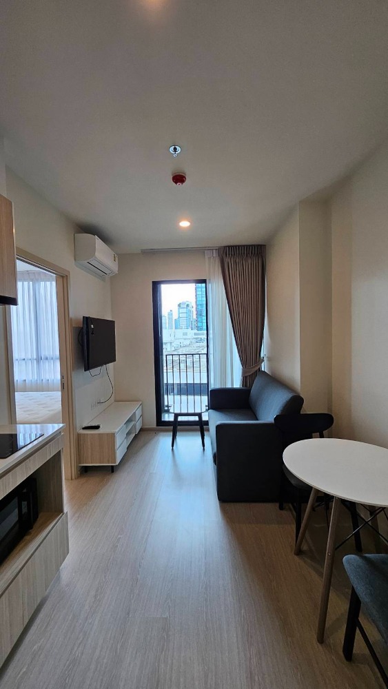 For RentCondoLadprao, Central Ladprao : Condo New Noble Ratchada-Ladprao, new condo near MRT Lat Phrao, only 15,000 baht/month