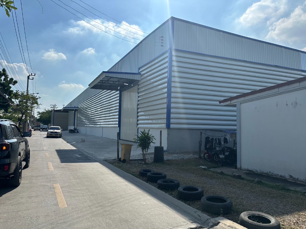 For RentWarehouseChokchai 4, Ladprao 71, Ladprao 48, : Warehouse for rent Ladprao Chokchai4 Bangkapi Ramindhra 700 sqm Newlybuilt (Owner)