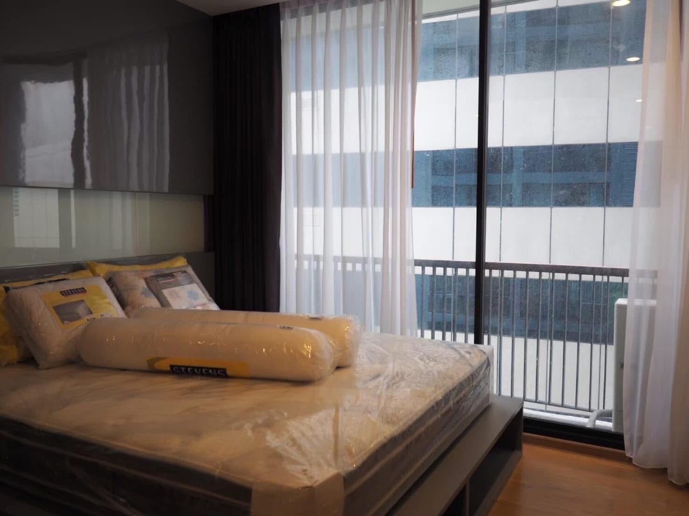 For RentCondoSathorn, Narathiwat : For rent, move in with your bags, Noble Revo Silom, 1 bedroom, next to BTS Surasak