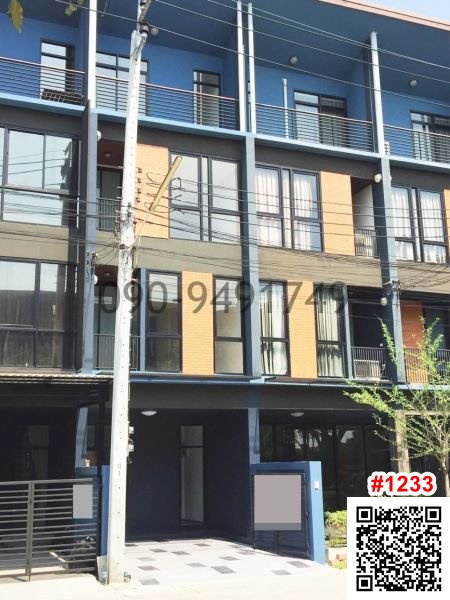 For RentTownhouseChaengwatana, Muangthong : Townhome for rent: Haus 35, Chaeng Watthana 35, near the clubhouse, suitable for a home office.