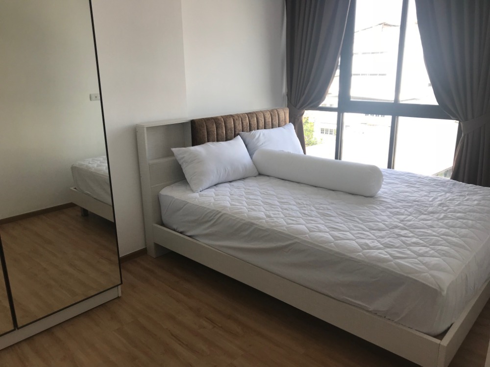 For RentCondoSathorn, Narathiwat : 🔥⭐FOR RENT>> Notting Hill The Exclusive CharoenKrung>> Opposite Asiatique, 5th floor, spacious room 42.5 sq m, fully built-in furniture #LV-MO1204