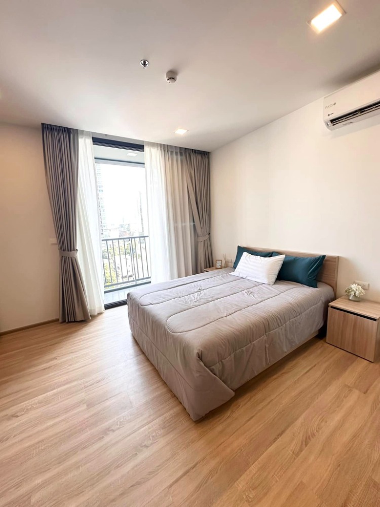 For RentCondoRatchathewi,Phayathai : 🌷FOR RENT>> XT Phayathai>> Convenient transportation, near BTS / Airport Link Phayathai, new room, never rented, 10th floor, Building B, wide balcony #LV-MO1209