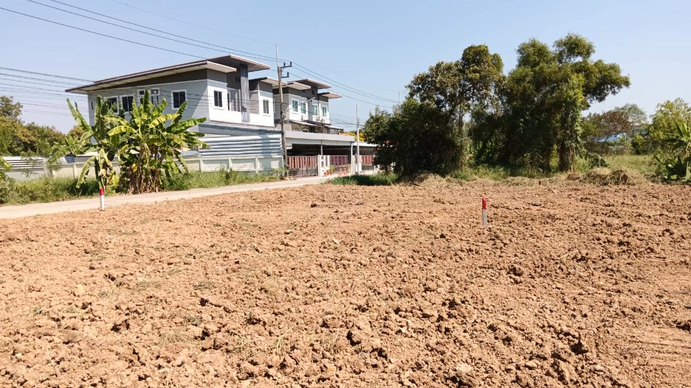 For SaleLandPathum Thani,Rangsit, Thammasat : Land for sale, 52 sq.w., Soi 9/11, Village No. 9, Khlong Sam Subdistrict, Khlong Luang District, filled in, on the road, can be paid in installments, near Wat Thammakaya