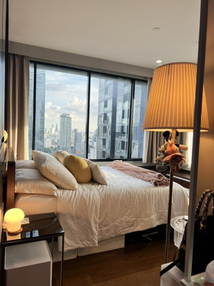 For SaleCondoSilom, Saladaeng, Bangrak : M Silom【𝐒𝐄𝐋𝐋】🔥A condo that perfectly combines modernity and elegance, with functions that meet your needs. Ready to move in today!!🔥 Contact Line ID: @hacondo