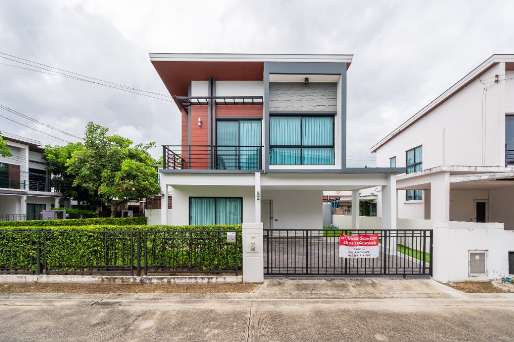 For SaleTownhouseLadkrabang, Suwannaphum Airport : ✨🏬LP-318 House for sale, Pruksa Town Next On Nut - Rama 9, location Lat Krabang, Suvarnabhumi, Motorway, Chaloem Prakiat, Prawet, near Airport link, Ban Thap Chang