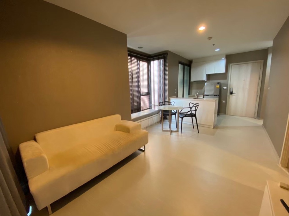 ให้เช่าคอนโดสุขุมวิท อโศก ทองหล่อ : ให้เช่า Rhythm Sukhumvit 42 (1B : 48 ตร.ม.) 42,000 Baht / month