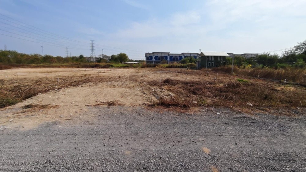 For SaleLandChachoengsao : Land for sale, 1 rai, near Bang Pakong Power Plant, only 350 meters from the motorway.