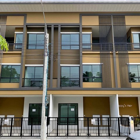 For RentTownhouseRama5, Ratchapruek, Bangkruai : Townhouse for rent, 3 floors, Sammakorn Avenue, Chaiyaphruek-Ring Road, Somboonburi Market, near Chaiyaphruek Road, connected to Ratchaphruek Road, Kanchanaphisek Road (Western Ring Road)