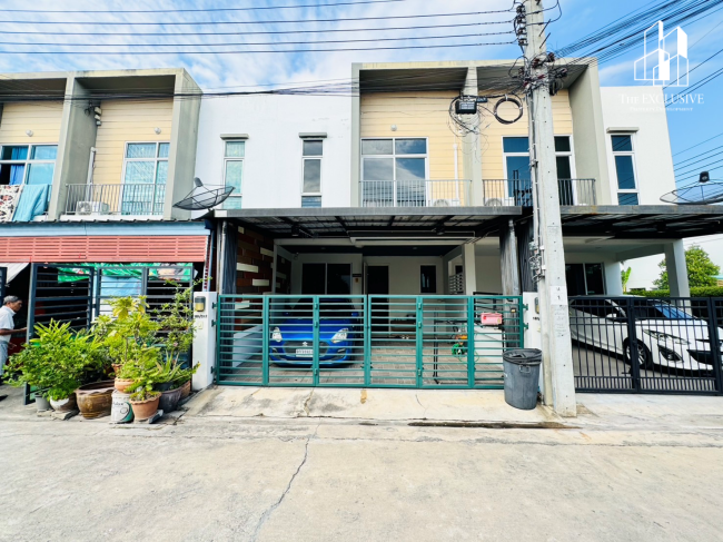 For SaleTownhouseVipawadee, Don Mueang, Lak Si : Townhouse for sale, Happy Ville Donmueang Village (Happy Vill Donmueang), with furniture