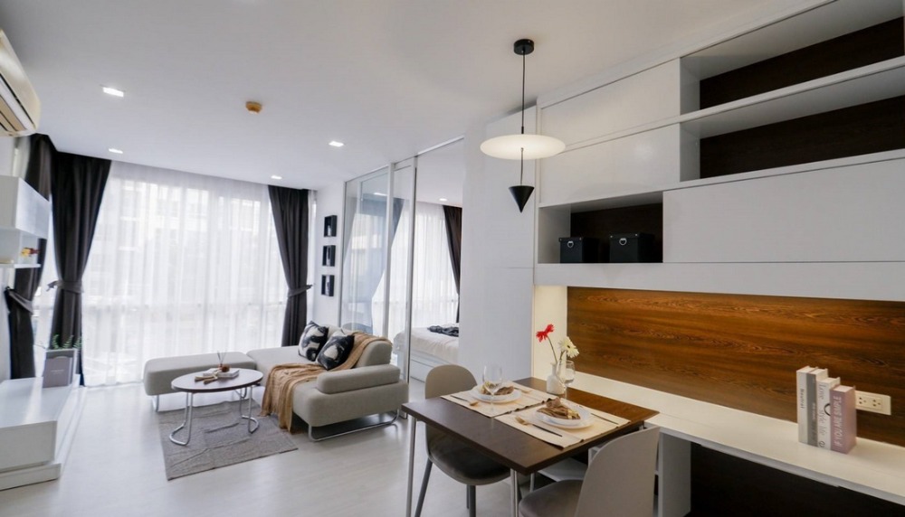 For SaleCondoOnnut, Udomsuk : Call : 063-963-0333 For Sale Condo The Room Sukhumvit 64 @BTS Punnawithi, 41.67 sq.m 1 Bedroom 2nd floor, Fully Furnished, Ready to move in