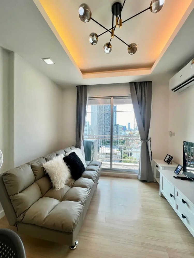 For RentCondoRama9, Petchburi, RCA : 20,000 BHT/Month Thru Thonglor