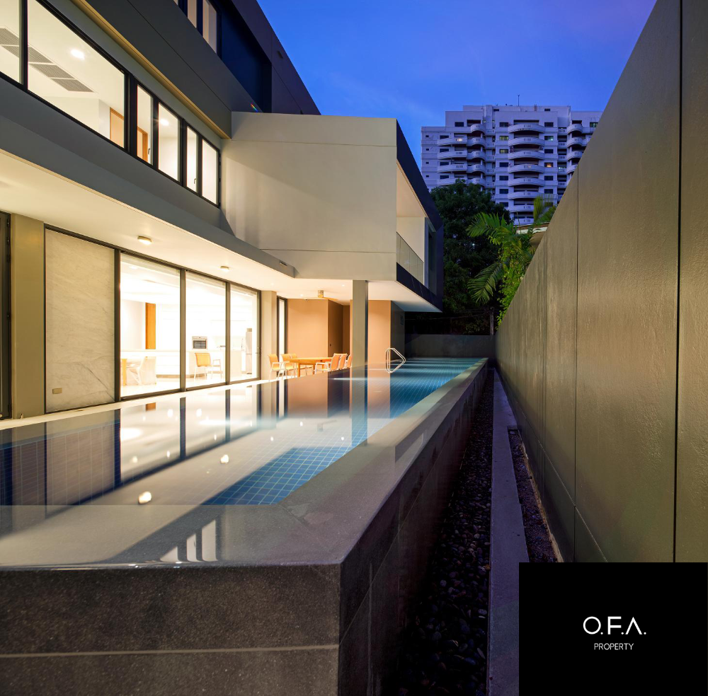 For SaleHouseSukhumvit, Asoke, Thonglor : Luxury Home for Sale in Premium Location - Modern Design for a Superior Lifestyle