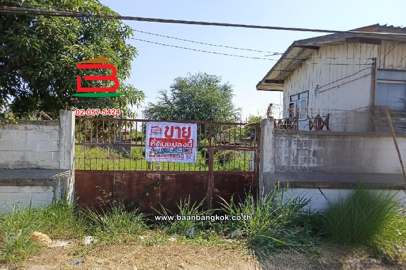 For SaleLandChiang Mai : Vacant land, Ban Pak Thang Charoen community, area 2-3-59 rai, near Pak Thang Charoen Market, Chiang Mai-Chom Thong Road (108), Doi Lo Subdistrict, Doi Lo District, Chiang Mai Province