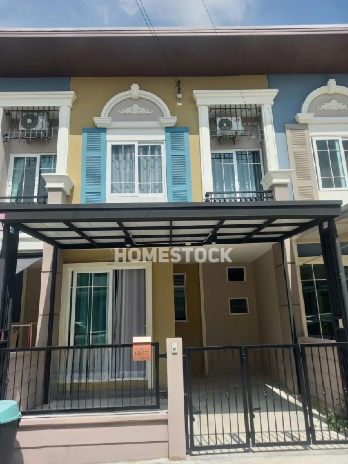 For RentTownhousePathum Thani,Rangsit, Thammasat : 16,000.- Townhome, Golden Town Village, Golden Town Future-Rangsit, near Future Park Rangsit, near Bangkok University