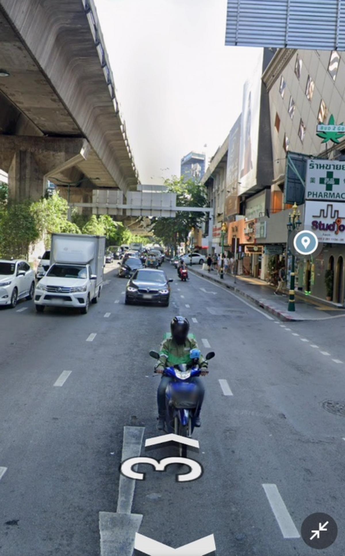 ขายอาคารพาณิชย์สุขุมวิท อโศก ทองหล่อ : For Sale: 4-Story Commercial Building,near BTS Asoke