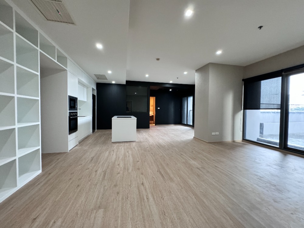 For SaleCondoSukhumvit, Asoke, Thonglor : Urgent Sale! Noble Remix Thonglor, 150 Sqm.room,Front Building, Next to BTS Thonglor