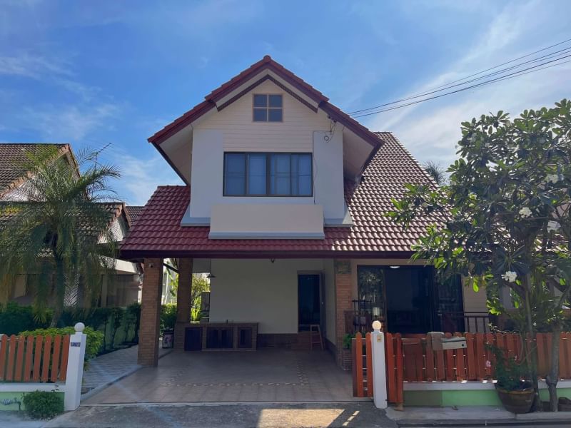 For RentHouseSriracha Laem Chabang Ban Bueng : 2-storey detached house, house for rent, Country Home 2 Sriracha project, good location, near J-Park