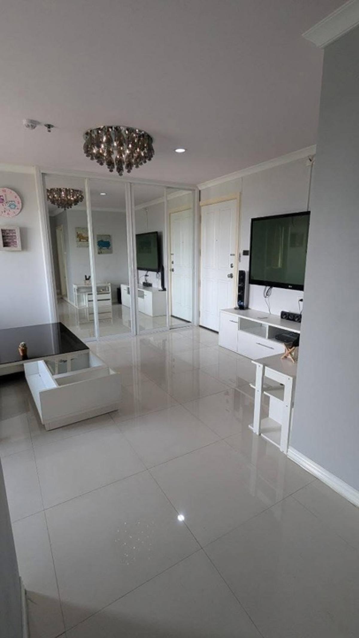 For RentCondoRama9, Petchburi, RCA : Lumpini place rama 9 / 47 sqm./ c building/ 5 fl./18,000