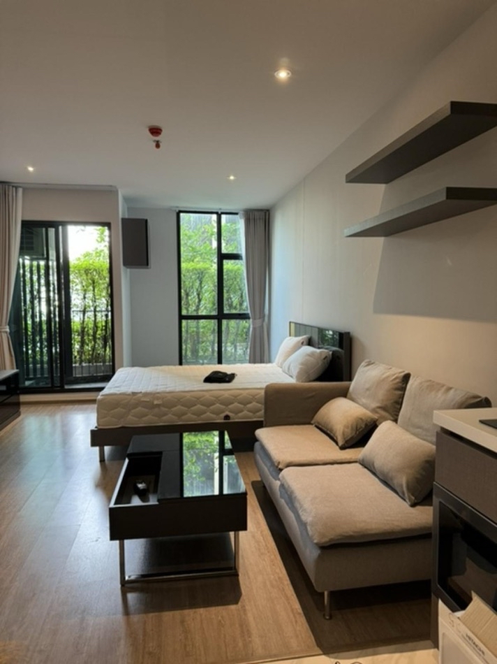 For RentCondoSukhumvit, Asoke, Thonglor : Condo For Rent | The Best Value In The Project “Rhythm Ekkamai” 32 Sq.m. Near BTS Ekkamai