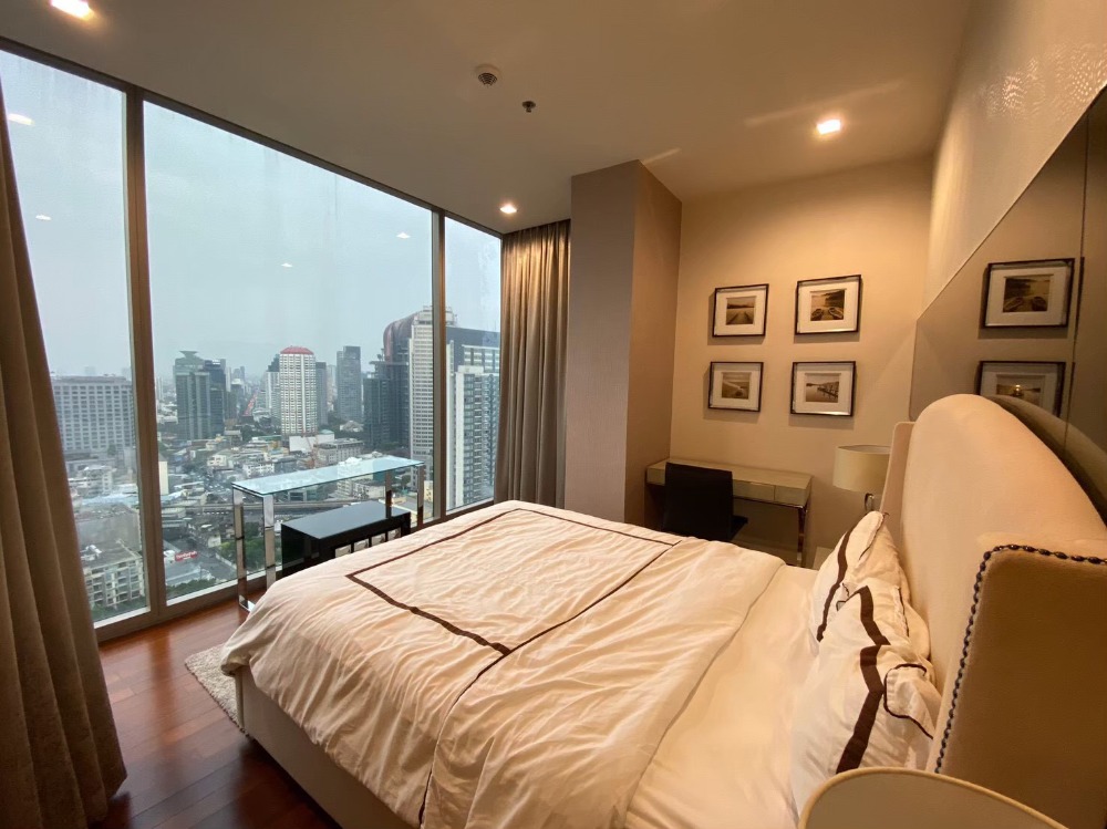 For RentCondoSukhumvit, Asoke, Thonglor : Ashton morph 38 / beautiful room, open view, Pet Friendly project, near BTS Thonglor / 2 bedrooms, 2 bathrooms, 75 sq m. Call 0937890899