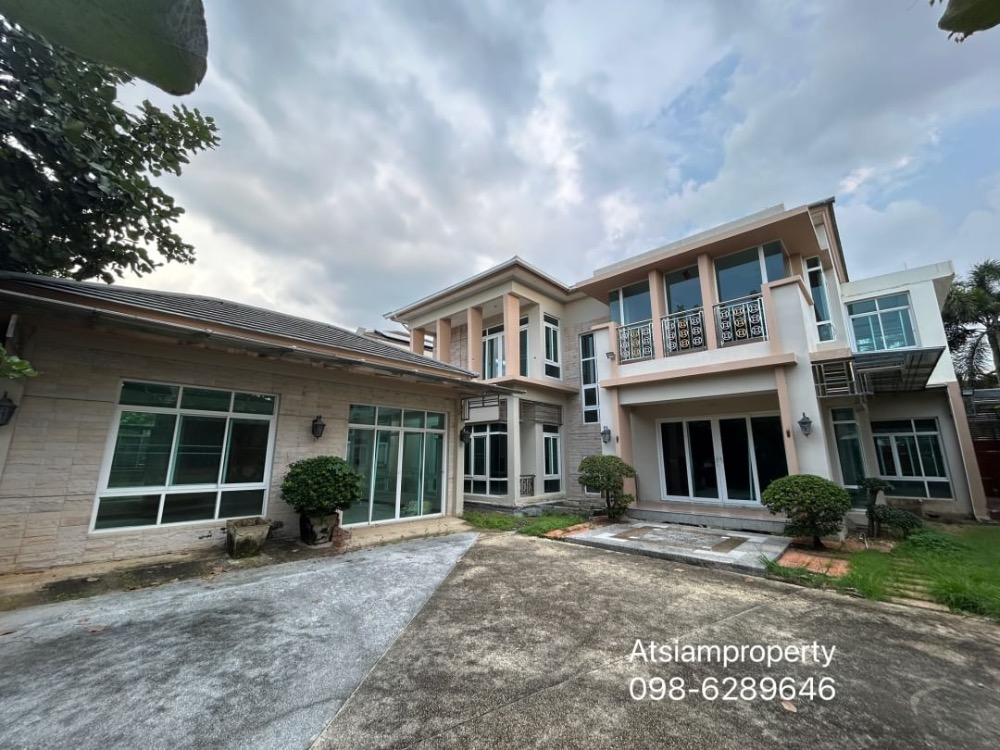 For SaleHousePhutthamonthon, Salaya : For sale: 2-storey detached house, Krantwadi Village, Phutthamonthon Sai 3, 4 bedrooms, 3 bathrooms, with guest house