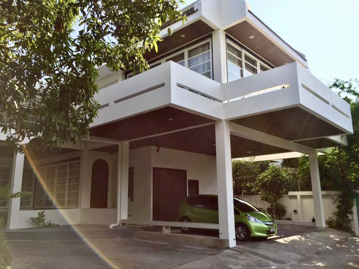 For RentHouseOnnut, Udomsuk : WW25006 For rent #Single house, newly renovated, Sukhumvit 71 Road, Soi Pridi Banomyong 14 #Near BTS Phra Khanong #Phra Khanong area