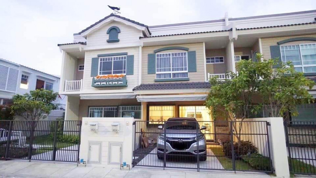 For RentTownhomeSamut Prakan,Samrong : For rent: 2-storey townhouse, Indy Bangna Km.7, 90 sq m, 19 sq wa, fully furnished with electrical appliances