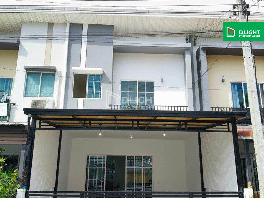 For SaleTownhomeNawamin, Ramindra : 2-storey townhouse, newly renovated, ready to move in, Pleno Phahon Yothin-Sai Mai, 21.5 sq.w., 3 bedrooms, 2 bathrooms, parking for 2 cars, prime location, shady atmosphere, convenient transportation, close to all amenities, price only 2.89 million baht,