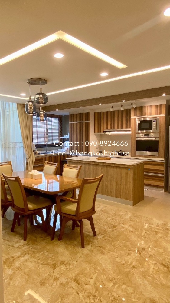 ขายคอนโดสุขุมวิท อโศก ทองหล่อ : For sale condo D Tower 2 ( Sukhumvit 39)