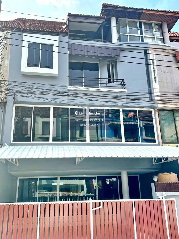 For RentTownhouseLadprao, Central Ladprao : HK0441😊 For RENT Townhome for rent, 3 floors🚪3 bedrooms🚄near MRT Lat Phrao 71🏢Lat Phrao🔔House area: 27.50 sq.wa🔔Usable area: 325 sq.m.💲Rent: 42,000฿📞O99-5919653,O65-9423251✅LineID:@sureresidence