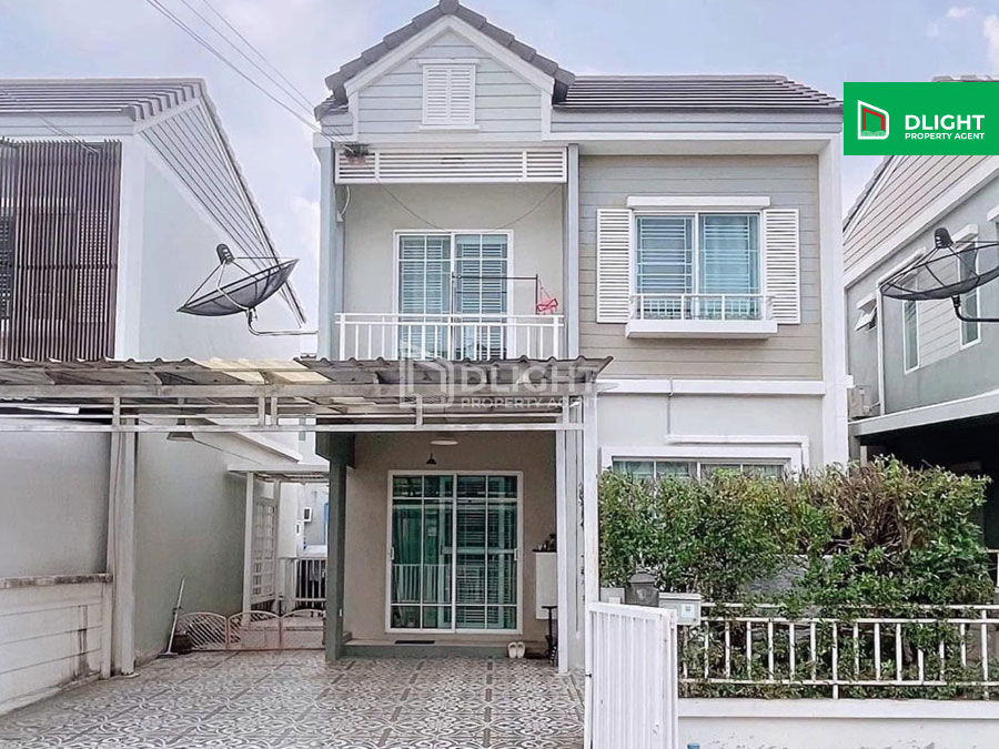 For SaleHouseSamut Prakan,Samrong : For sale, 2-storey twin house, newly renovated, Ariya Como Bangna-Wongwaen, Bang Phli Yai, 28 sq m, 3 bedrooms, 2 bathrooms, parking for 2 cars, convenient transportation, near the Yellow Line, near all amenities, price only 3.99 million baht.