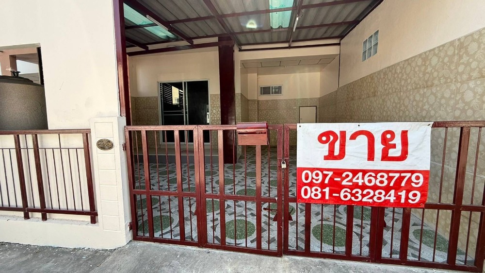 For SaleTownhomePathum Thani,Rangsit, Thammasat : For sale: 2-storey townhouse, prime location, iLeaf Town Village, Khlong 3, Lam Luk Ka District, Pathum Thani Province