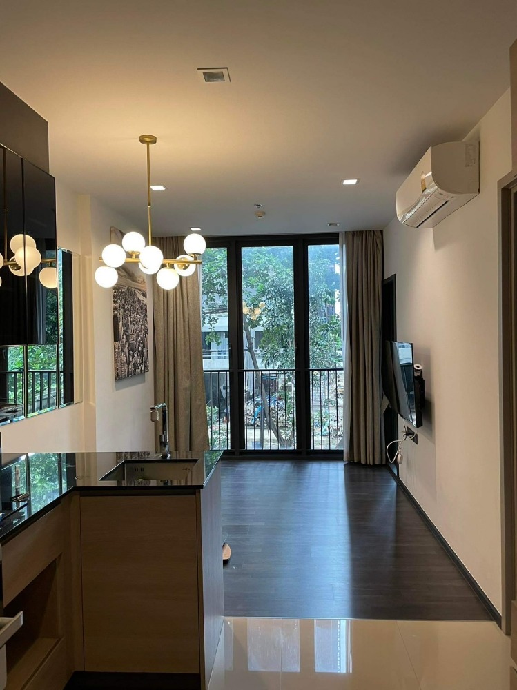 For SaleCondoRama9, Petchburi, RCA : Agents welcome, 3% commission: Condo in a good location, ready to move in, floor has been changed.