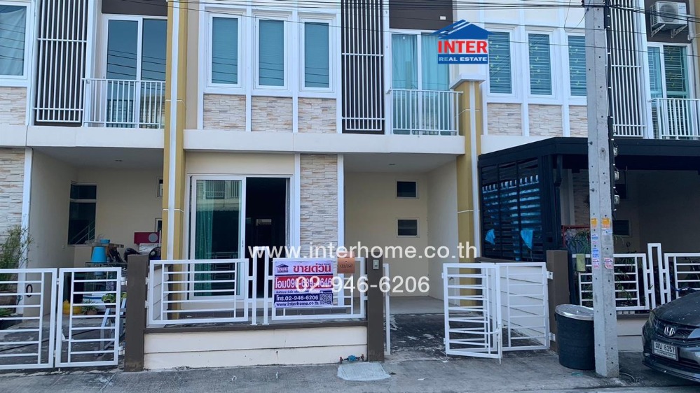 For SaleTownhousePattanakan, Srinakarin : 2-storey townhouse, 18.5 sq.w., Golden Town Village 1, Srinakarin-Sukhumvit, Soi Mu Ban Thap Bun Chai, Srinakarin Road, Thap Bun-Phraeksa 5 Road, Mueang Samut Prakan, Samut Prakan