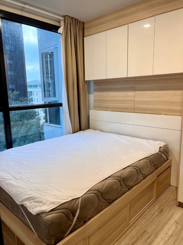 For RentCondoRatchadapisek, Huaikwang, Suttisan : For rent XT Huaikhwang 100 meters from MRT Huai Khwang 1 bedroom 1 bathroom 35 sq m. 6th floor