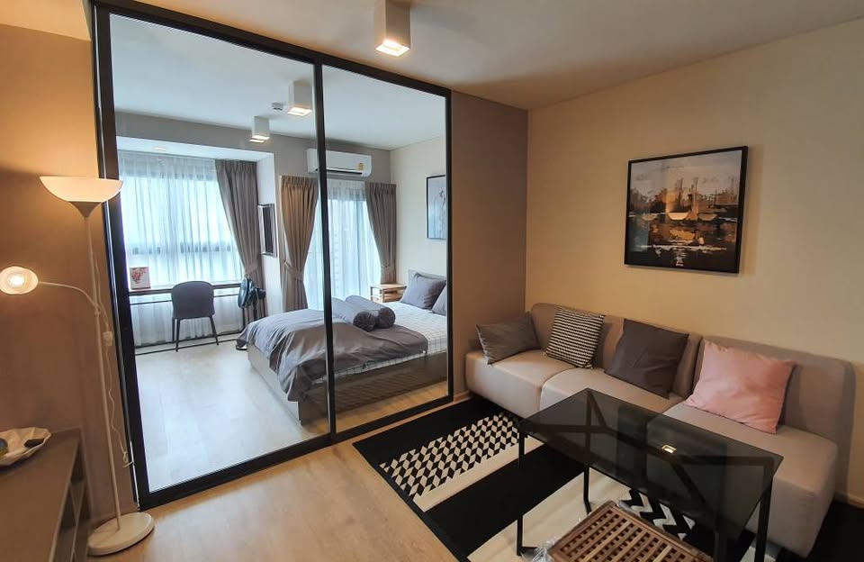 For RentCondoWongwianyai, Charoennakor : For rent: Condo IDEO Sathorn-Wongwian Yai