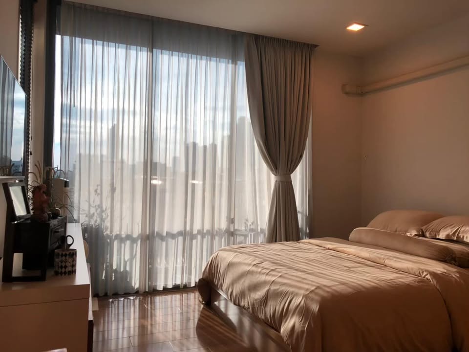 For RentCondoSathorn, Narathiwat : 📍 Ready to move in Quad Sathon (Quad Sathon) near 🚄 BTS Chong Nonsi 800 m. Interested in making an appointment to view the room, Line: guide.pl