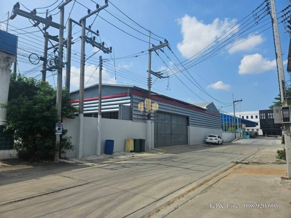 For RentWarehouseBang kae, Phetkasem : Warehouse/office for rent, purple zone, Phetkasem, Om Noi Subdistrict, Krathum Baen District, Samut Sakhon, area 1,500 sq m.